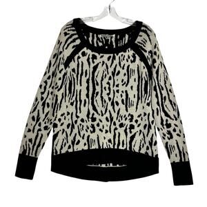 Pam & Gela Long Sleeve Animal Print 100% Wool Pullover Sweater Cream Black Women